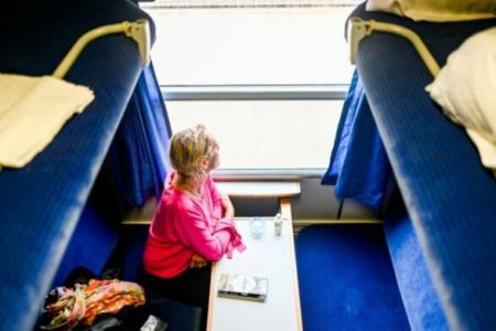 "Укрзализныця" увеличивает количество женских купе в пассажирских поездах
